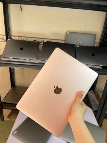 Macbook Airឆ្នាំ2020 New Battery