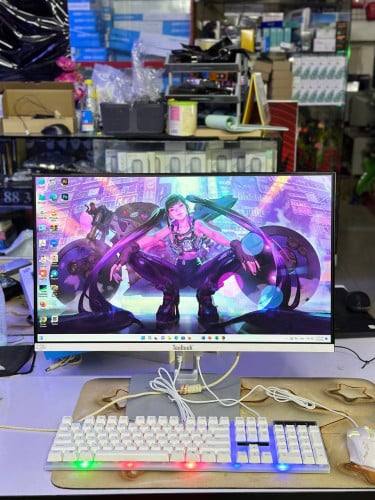 PC All in One 24inch 98%-99% Price:320$