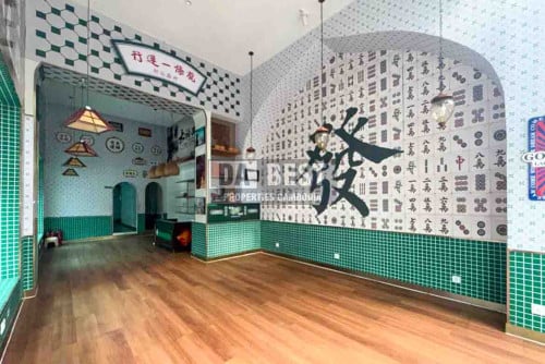 Shop or Restaurant for Rent – Prime BKK1 Corner