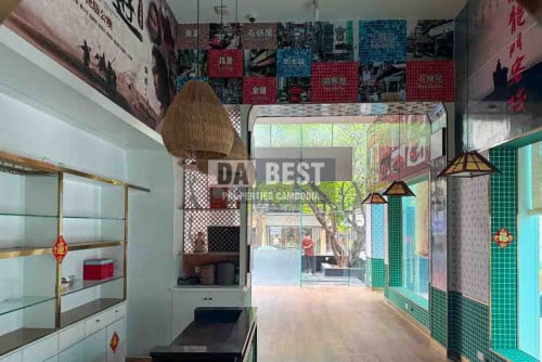 Shop or Restaurant for Rent – Prime BKK1 Corner