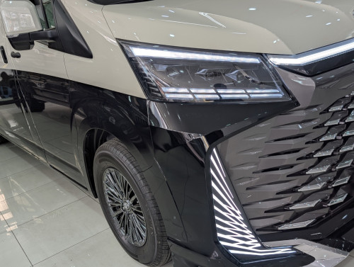 Toyota Hiace 2025 Seat VIP luxury car
