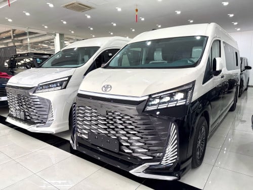 Toyota Hiace 2025 Seat VIP luxury car
