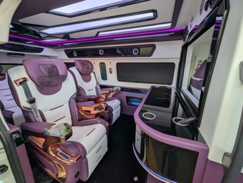 Toyota Hiace 2026 VIP seat