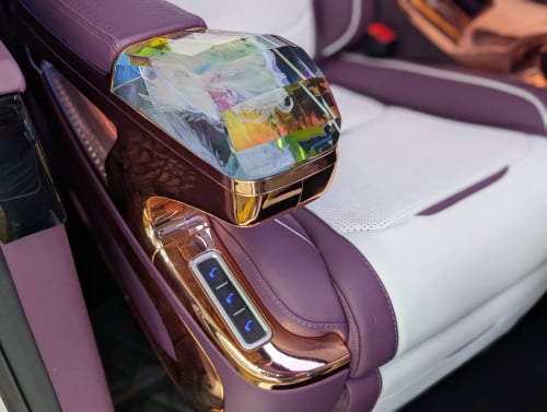 Toyota Hiace 2026 VIP seat