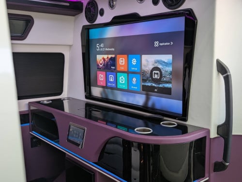 Toyota Hiace 2026 VIP seat