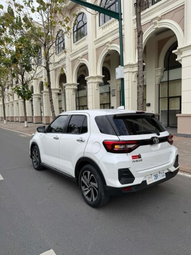Toyota Raize 2022 white