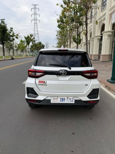 Toyota Raize 2022 white