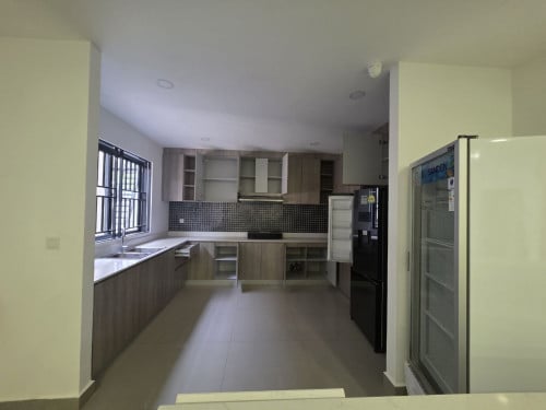 Villa Queen Corner Chip Mong Grand​​ for RENT