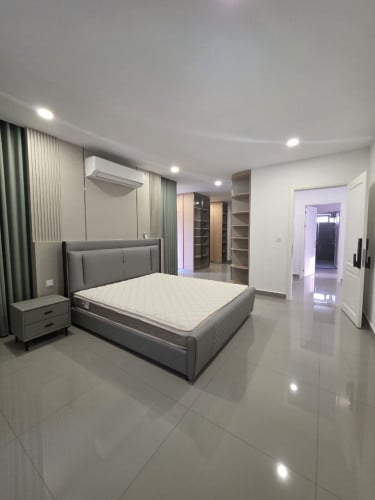 Villa Queen Corner Chip Mong Grand​​ for RENT