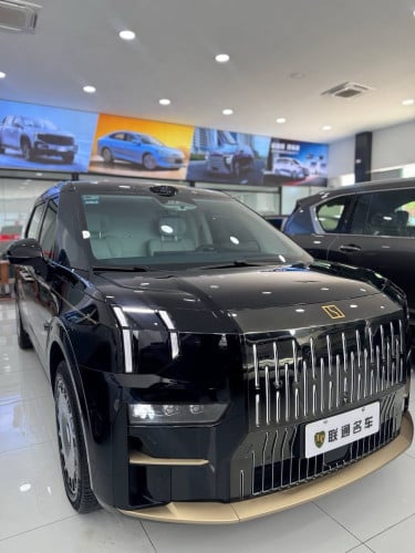 ZEEKR 009 VIP មានតែ1គ្រាប់ទេពុកម៉ែបងប្អូន🖤 តម្លៃជជេកចុះបានទៀត