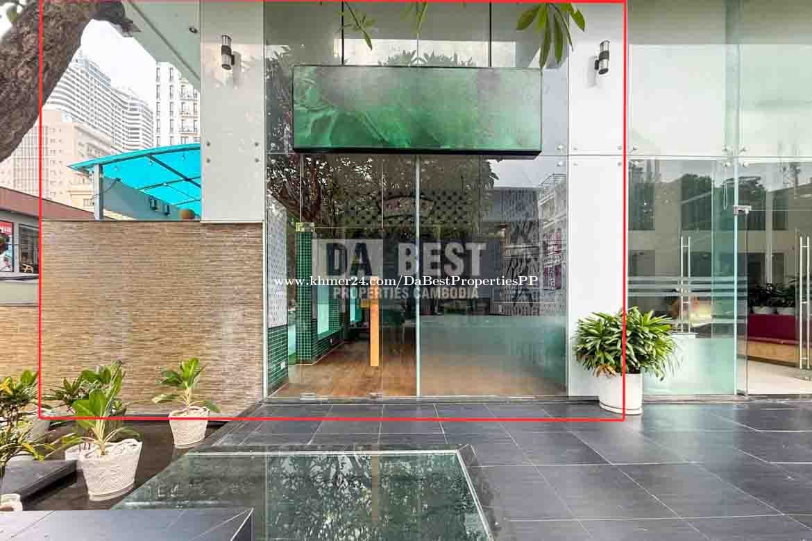 Shop or Restaurant for Rent – Prime BKK1 Corner
