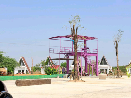 ដីលំហែក្បែរជើងភ្នំ