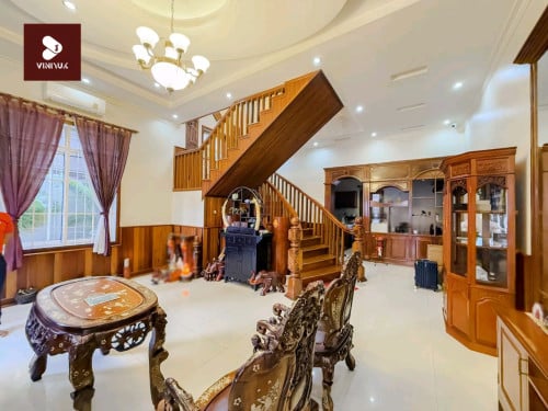 ផ្ទះវីឡាជួលនៅទួលគោក