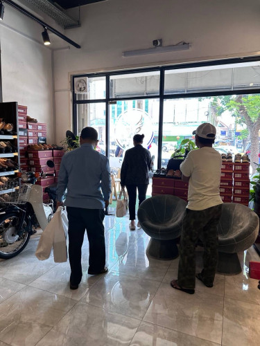 អរគុណបងប្អូនយើងដែលអញ្ជើញមកដល់ទីតាំងផ្ទាល់ផ្ទាល់