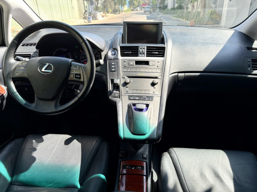 មានលុយ 7500$ រំលស់ HS250h full premium ក្រដាស់ពន្ធរំលស់ជាមួយឃ្លាំង