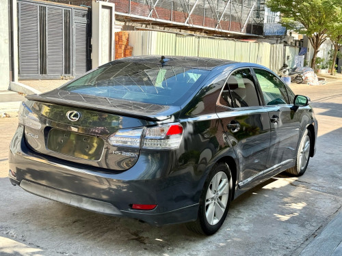 មានលុយ 7500$ រំលស់ HS250h full premium ក្រដាស់ពន្ធរំលស់ជាមួយឃ្លាំង