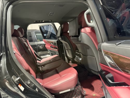 លក់​ LX600 024 full option ពេញ​កប់​ ក្នុង​ក្រហម​សុីន​ អារ៉ាប់​ ម្ចាស់ដេីម​ផ្ទាល់​ទិញ​ថ្មី​ខ្លាញ់​គោ​