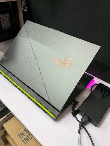 តម្លៃ: ✅1499$✅Asus ROG Strix G18 ស្អាត 99%❤😍