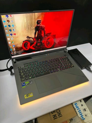 តម្លៃ: ✅1499$✅Asus ROG Strix G18 ស្អាត 99%❤😍