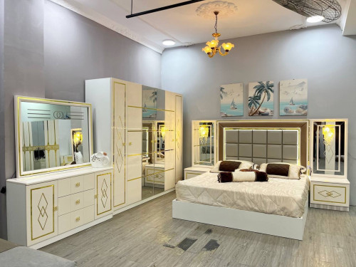 ✨ Luxury Bedroom Furniture Set