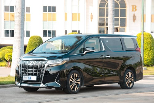2019 V6 Royal Lounge