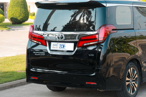 2019 V6 Royal Lounge