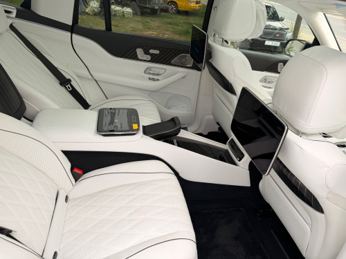 2025GLS600