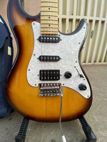 Elioth guitar