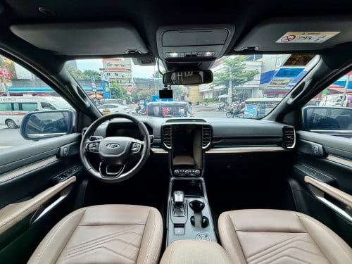 Ford Everest 2023 Titanium