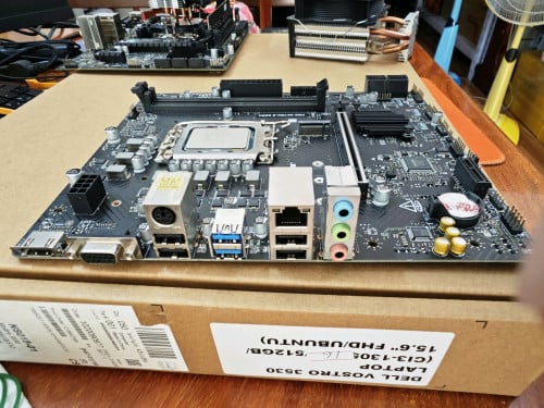 DESKTOP PC CPU i5-14400F/16GB/256GB+HDD 1TB/VGA GT730-4GB/Monitor Dell 19.5"