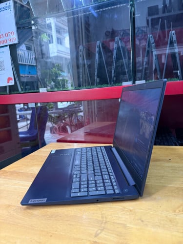 Lenovo Ideapad 3