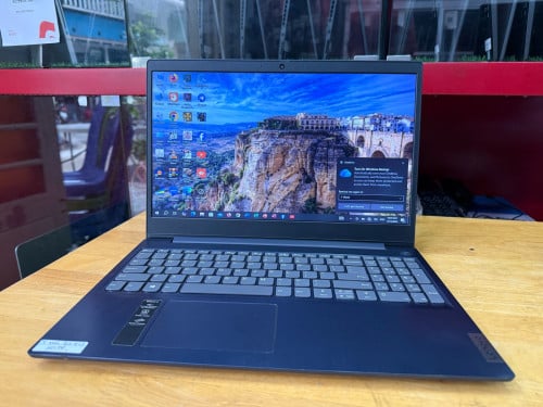 Lenovo Ideapad 3
