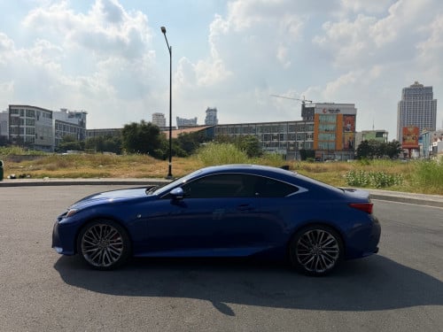 Lexus RC200t F-Sport ឡានជិះផ្ទាល់