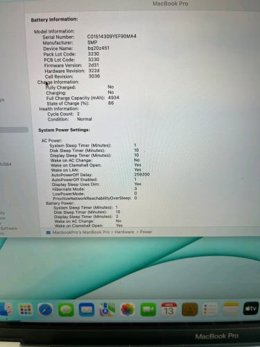 Macbook Proឆ្នាំ2016 New Battery