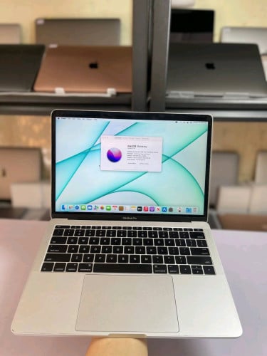 Macbook Proឆ្នាំ2016 New Battery