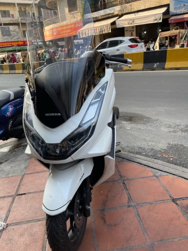 PCX125