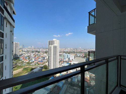 Price $750 Condo 2 Bedroom for rent In Tonle bassac !
