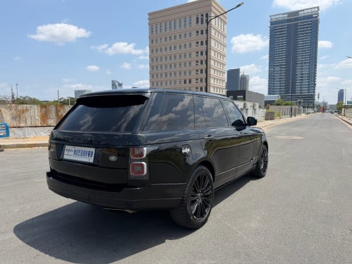 Range Rover Vogue តួរវែង អប់សិនពិសេស Autobiography