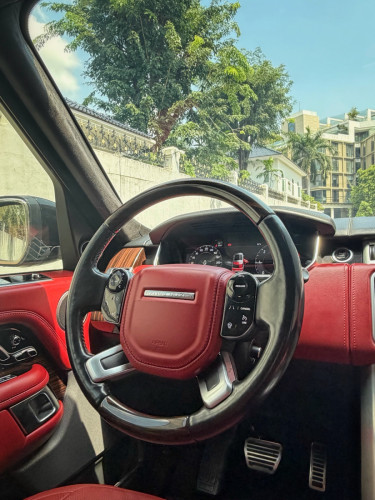 Range Rover Vouge 2018 LWD ម៉ាសូត