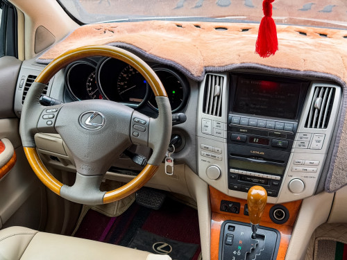 RX330 06 half ប៉ុង1 ក្នុងលឿង🥇
