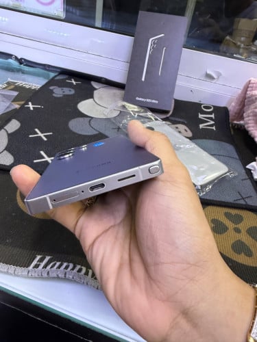 Samsung S25ultra 512G ក្រុមហ៊ុន full box