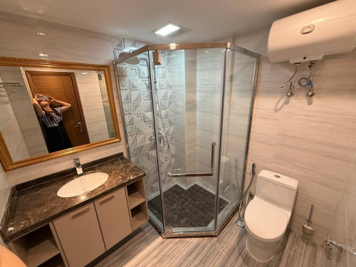 TK Star Condo For Sale