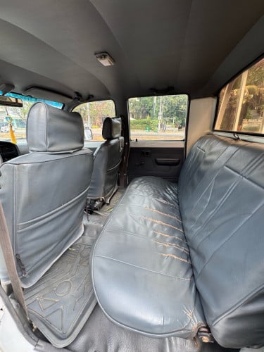 Toyota Hilux ឆ្នាំ1996 លេខដៃ Capitas ប៉ុង២ មេឡាន