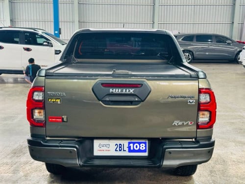 Toyota hilux Rally 2021Full option  ឆ្វេងសុីនចូលតាមក្រុមហ៊ុន Toyota