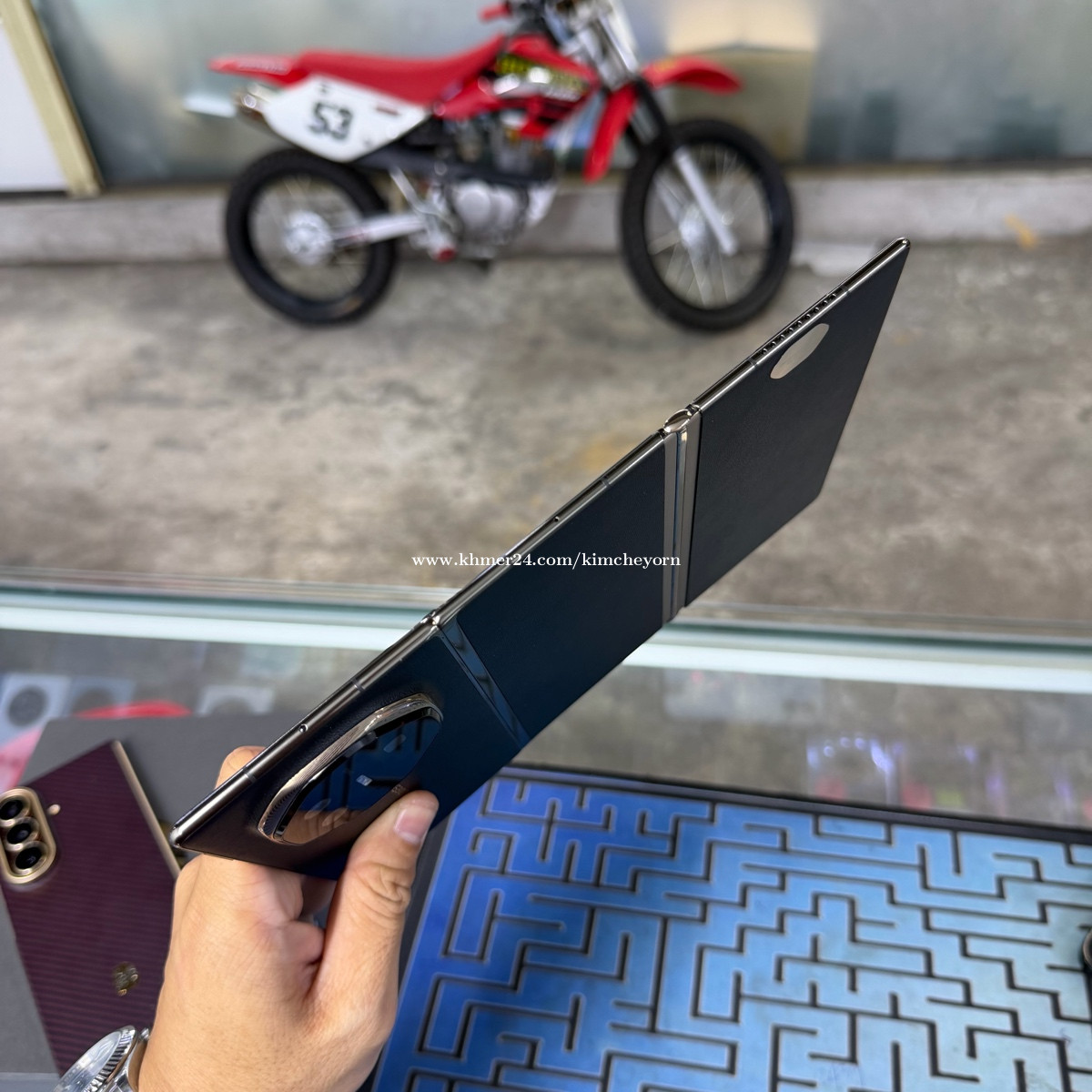 Huawei Mate XT 16/1T CH 99% Full Google Play Store. តម្លៃ1999$ price ...