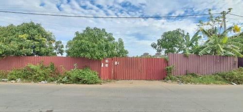 ដីទីតាំងល្អសម្រាប់លក់ – ភ្នំពេញថ្មី!