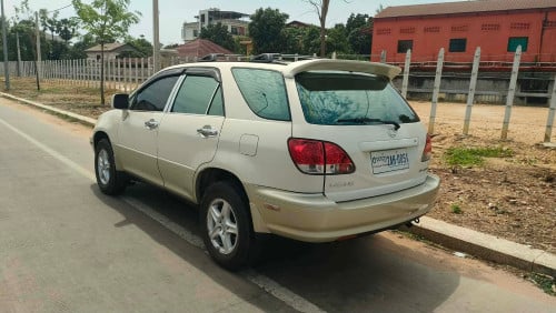 ឡានលក់