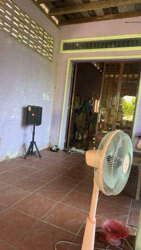 ផ្ទះលក់​ បីខ្នង​  បែប​ ខ្មែ​  លេីឈឺ​  ក្រោមថ្ម  ផ្លង់រឹង​