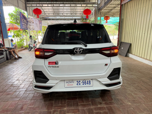 ឡាន​ស្អាត​លក់​នៅ​សៀមរាប​025 GR