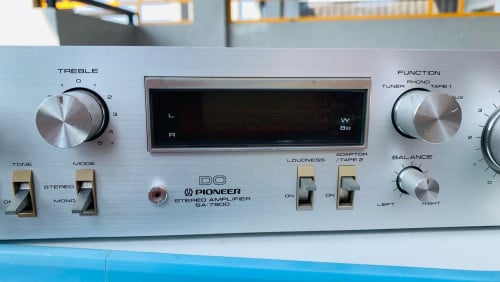 អាំភ្លី Amplifier Pioneer SA-7900 កំលាំង130w សំលេងល្អ ពិរោះ មួយទឹកជប៉ុន ប្រេីភ្លេីង 110V